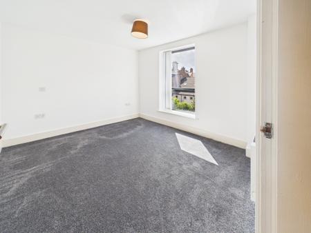 2 bedroom Flat to let in Block 9, Epworth Street, Liverpool, L6 1LS