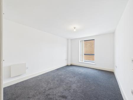 2 bedroom Flat to let in Block 9, Epworth Street, Liverpool, L6 1LS