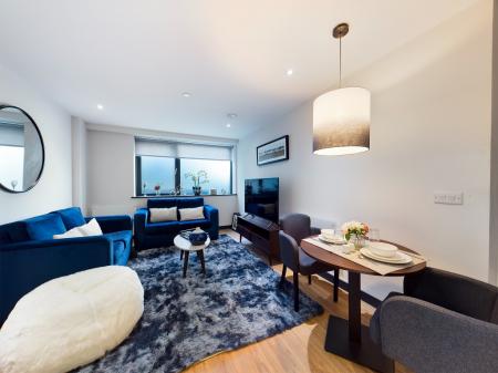 1 bedroom Flat to let in 6 Drury Lane, Strand Plaza, Apartment 10, L2 0PH