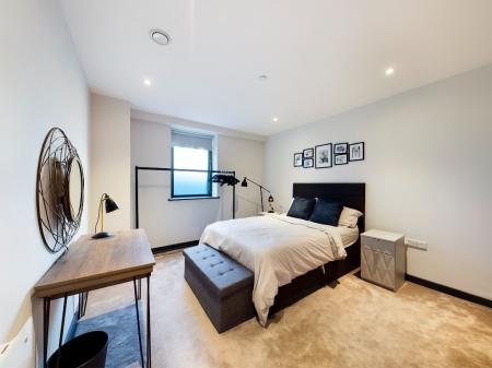 1 bedroom Flat to let in 6 Drury Lane, Strand Plaza, Apartment 10, L2 0PH