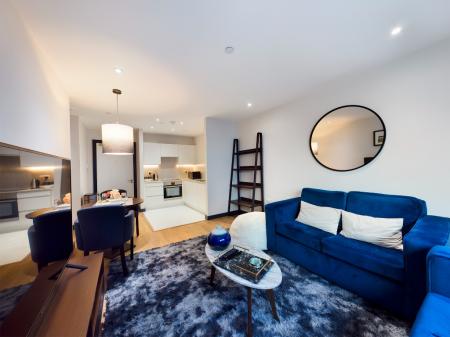 1 bedroom Flat to let in 6 Drury Lane, Strand Plaza, Apartment 10, L2 0PH