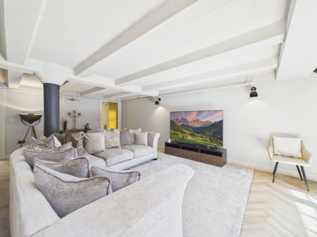21A Regent Road, Tobacco Warehouse , Apartment 209, L3 0BB