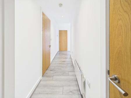 2 bedroom Flat to let in Alexandra Tower, 19 Princes Parade, Liverpool, L3 1BJ