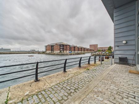 1 bedroom Flat to let in Waterside, 10 William Jessop Way, Liverpool, L3