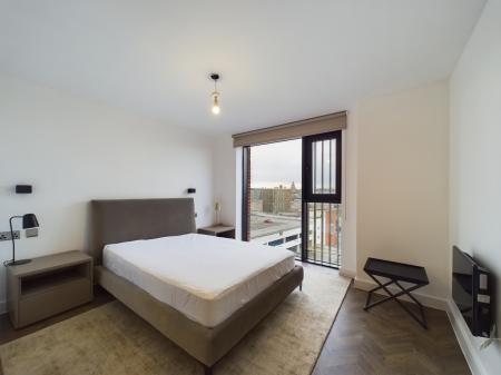2 bedroom Flat to let in The Prestige, David Lewis Street, L1