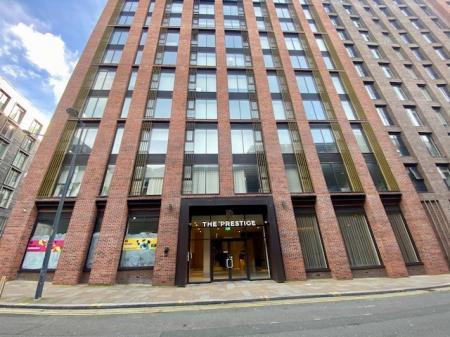 2 bedroom Flat to let in The Prestige, David Lewis Street, L1