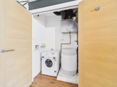1 bedroom Apartment to let in 15 Mann Island, L3 1EN