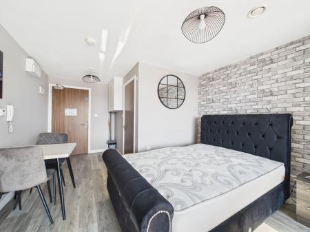 0 bedroom Studio flat to let in 4 Leigh Street, Parker Street Apartments, Apartment 89, L1 1