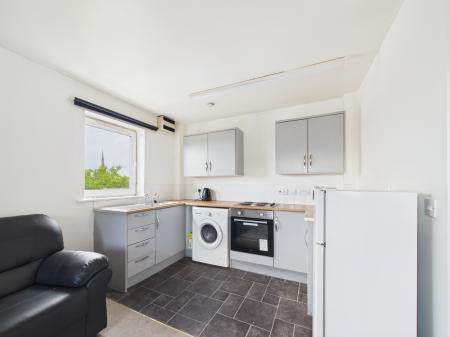 2 bedroom Flat to let in 150 Upper Parliament St, L8 7LL