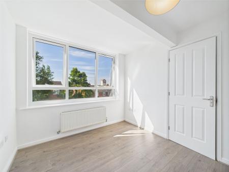 3 bedroom Town house to let in Northumberland Street, 94, L8 6TA