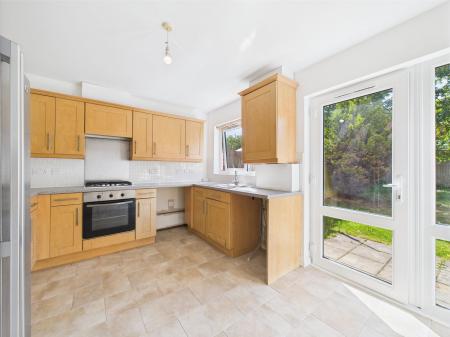 3 bedroom Town house to let in Northumberland Street, 94, L8 6TA