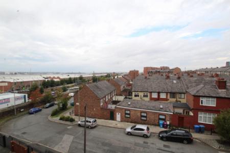 2 bedroom Flat to let in Horsfall Street, Kaber Court, L8 6RY