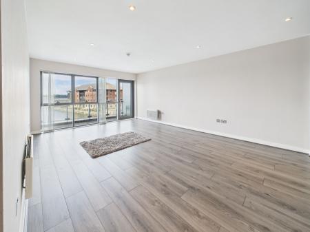 Waterside, 10 William Jessop Way, L3 1DX