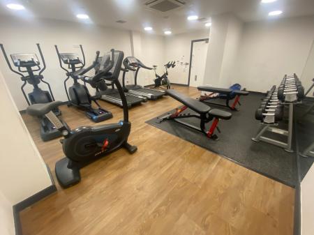 1 bedroom Flat to let in Strand Plaza, Drury Lane, L2