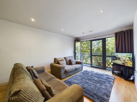 2 bedroom Flat to let in The Reach, 39 Leeds Street, L3 2DA