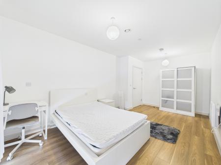 1 bedroom Flat to let in Wolstenholme Square, Block A, L1 4LH