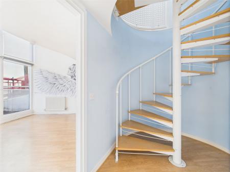 3 bedroom Duplex to let in Royal Quay , 2, L3 4ET