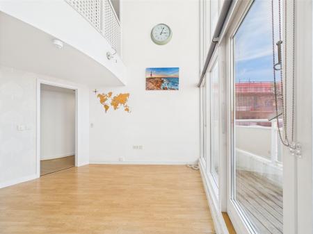 3 bedroom Duplex to let in Royal Quay , 2, L3 4ET