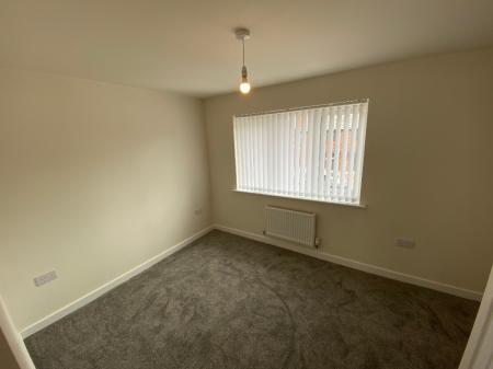 2 bedroom Town house to let in Oswestry Street, L5 1AJ