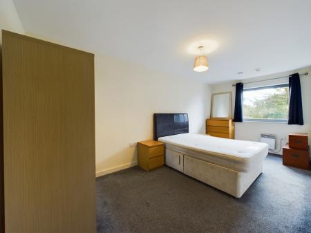 2 bedroom Flat to let in The Reach, Leeds Street, Liverpool, L3