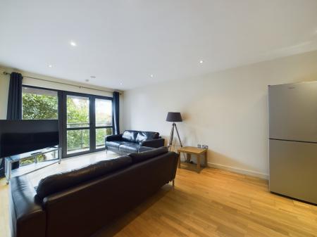 2 bedroom Flat to let in The Reach, Leeds Street, Liverpool, L3
