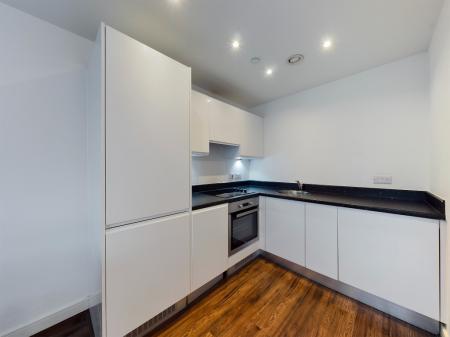 1 bedroom Flat to let in The Strand, 7, L2