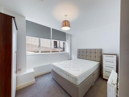 1 bedroom Flat to let in The Strand, 7, L2