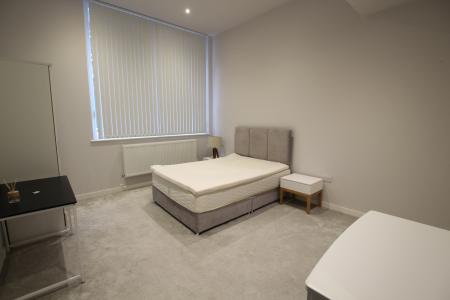 2 bedroom Flat to let in Orleans House, Edmund Street, L3