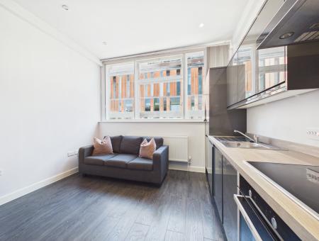 Orleans House, 19 Edmund Street, L3