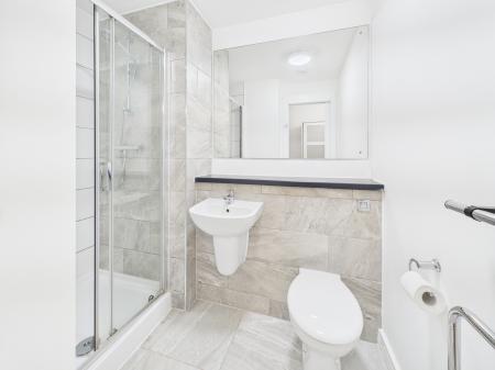 1 bedroom Studio flat to let in Wolstenholme Square, Block C, 2 Nation Way, L1