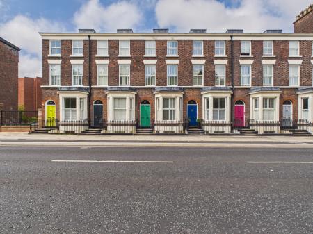 4 bedroom Terraced House to let in Catherine Street, L8