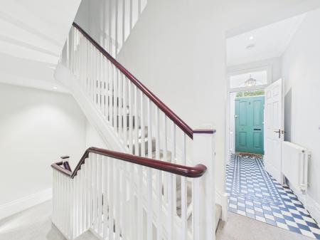 4 bedroom Terraced House to let in Catherine Street, L8