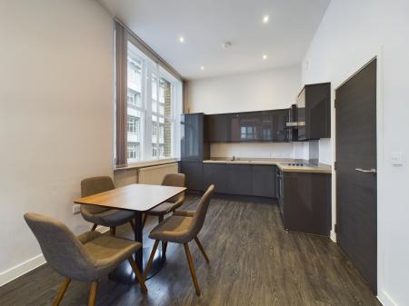 1 bedroom Flat to let in Orleans House, Edmund Street, L3