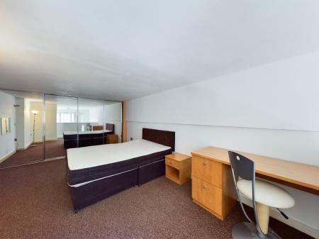 2 bedroom Flat to let in 15 Hatton Garden, City Centre, Liverpool, L3