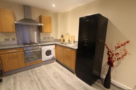 2 bedroom Flat to let in The Reach, 39 Leeds Street, L3