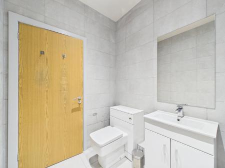 2 bedroom Flat to let in 6 Rumford Street, Liverpool, L2 8RA