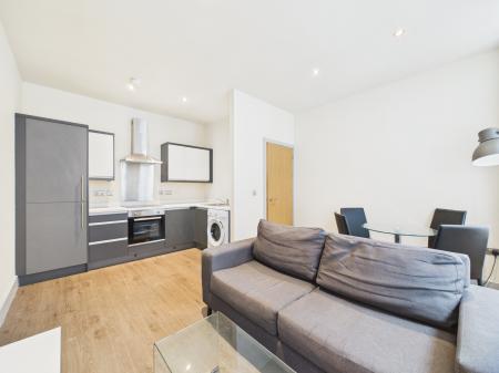 2 bedroom Flat to let in 6 Rumford Street, Liverpool, L2 8RA