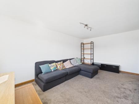 2 bedroom Flat to let in The Anchorage, L3 4DX