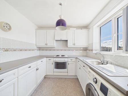 2 bedroom Flat to let in The Anchorage, L3 4DX