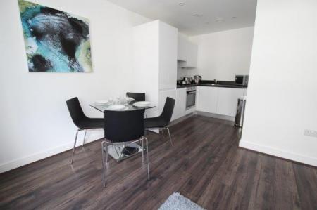 1 bedroom Flat to let in The Strand, 7, L2