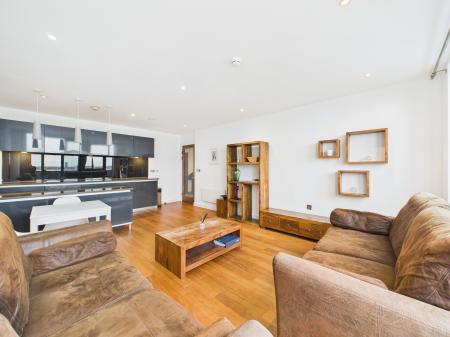 2 bedroom Flat to let in Waterside, 10 William Jessop Way, Liverpool, L3 1DF