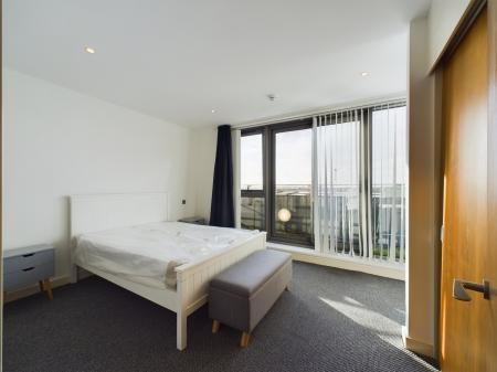 1 bedroom Flat to let in Waterside, 10 William Jessop Way, L3