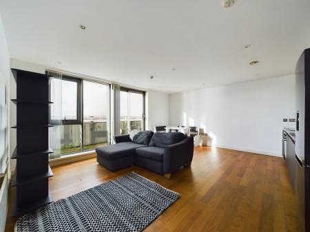 Waterside, 10 William Jessop Way, L3