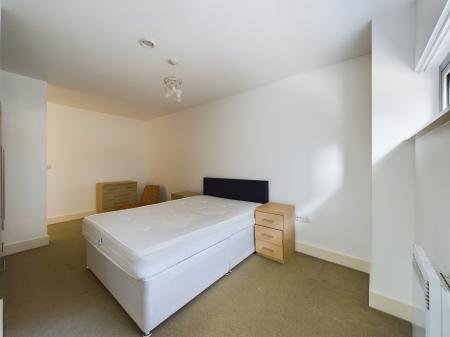 1 bedroom Flat to let in The Circle 109, 76 Henry Street, L1 5BU