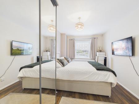 2 bedroom Flat to let in Waterloo Quay, Liverpool, L3 0BS
