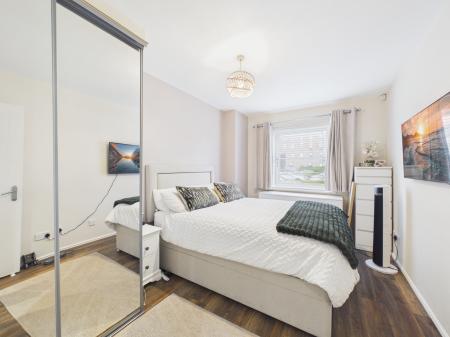 2 bedroom Flat to let in Waterloo Quay, Liverpool, L3 0BS