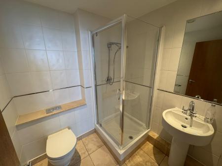 2 bedroom Flat to let in The Reach, 39 Leeds Street, L3
