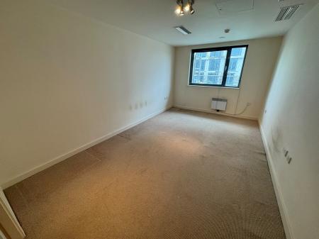 2 bedroom Flat to let in The Reach, 39 Leeds Street, L3