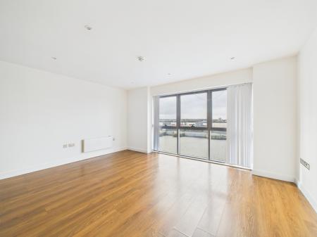 Waterside, 10 William Jessop Way, L3 1DX