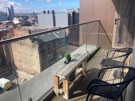 1 bedroom Flat to let in Block D Wolstenholme Square, 3 Parr St, Liverpool, L1 4EW